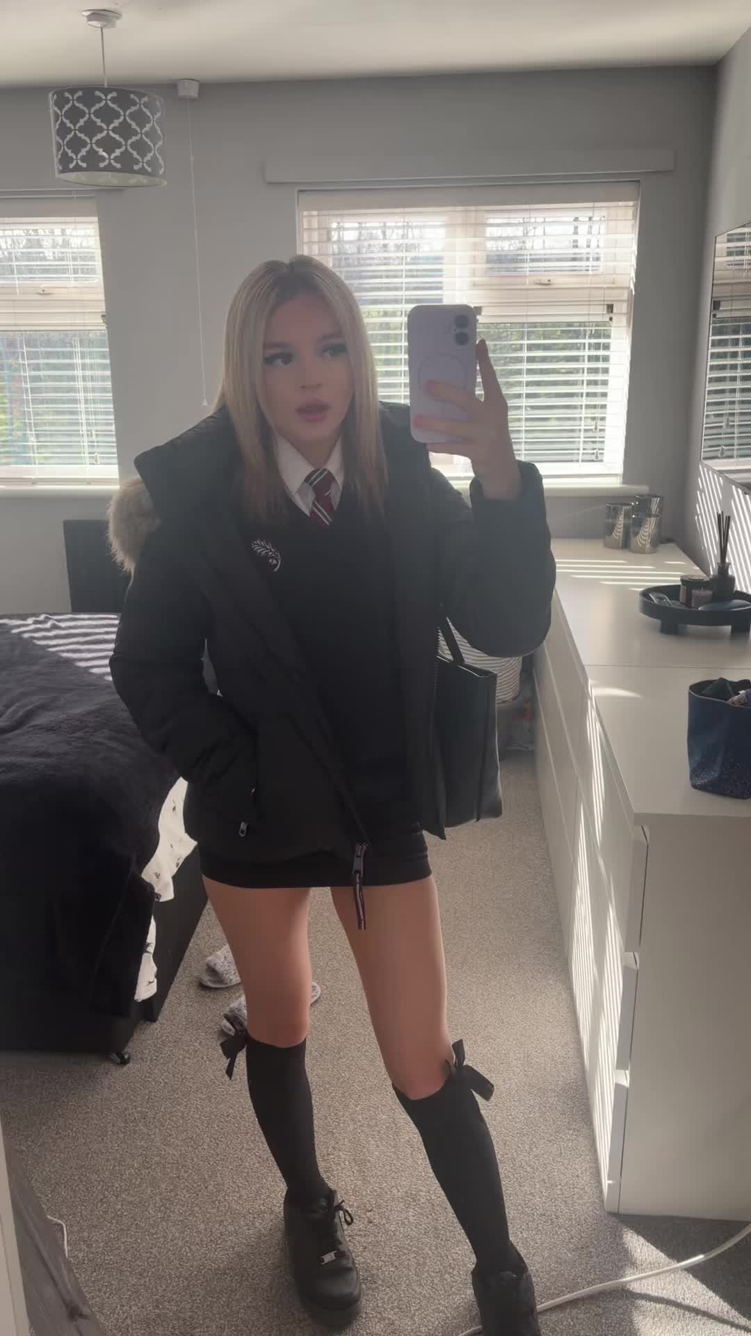 @ava olivia