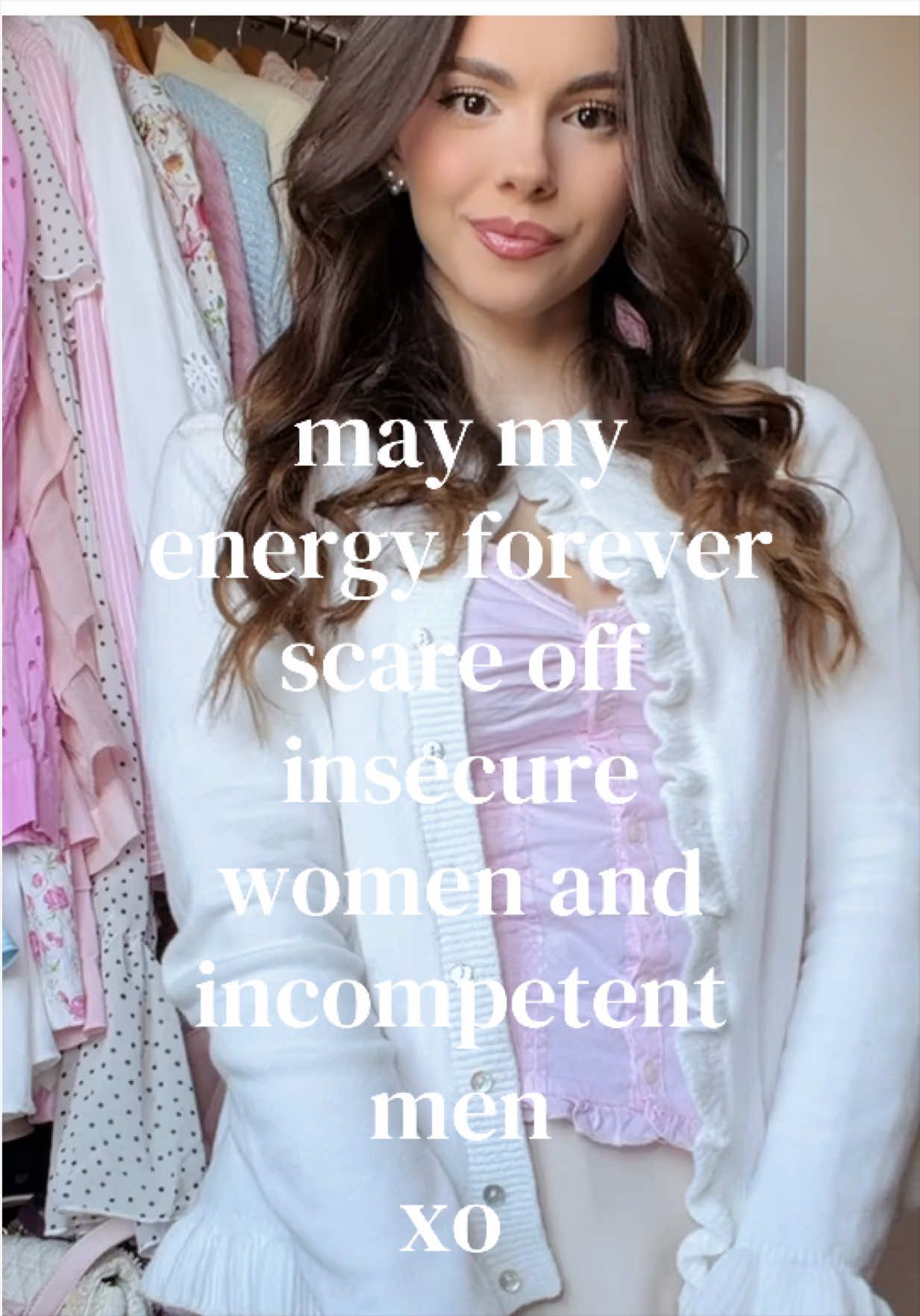 @𝓛𝓪𝓿𝓲𝓷𝓲𝓪