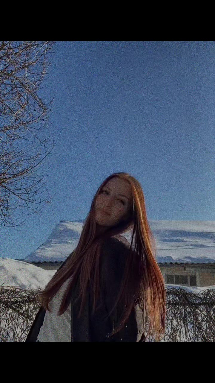 @𝕳𝖔𝖓𝖊𝖞