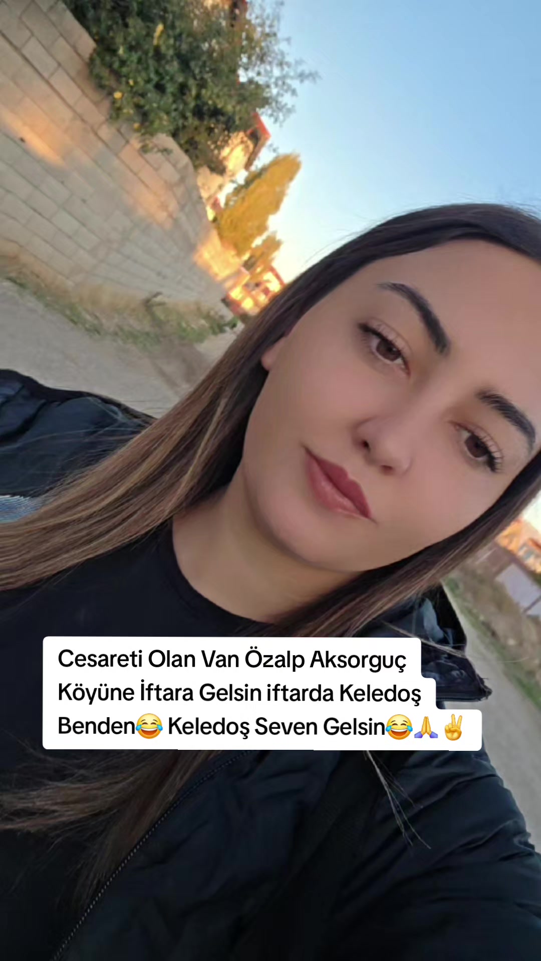 @Eleysa_roni