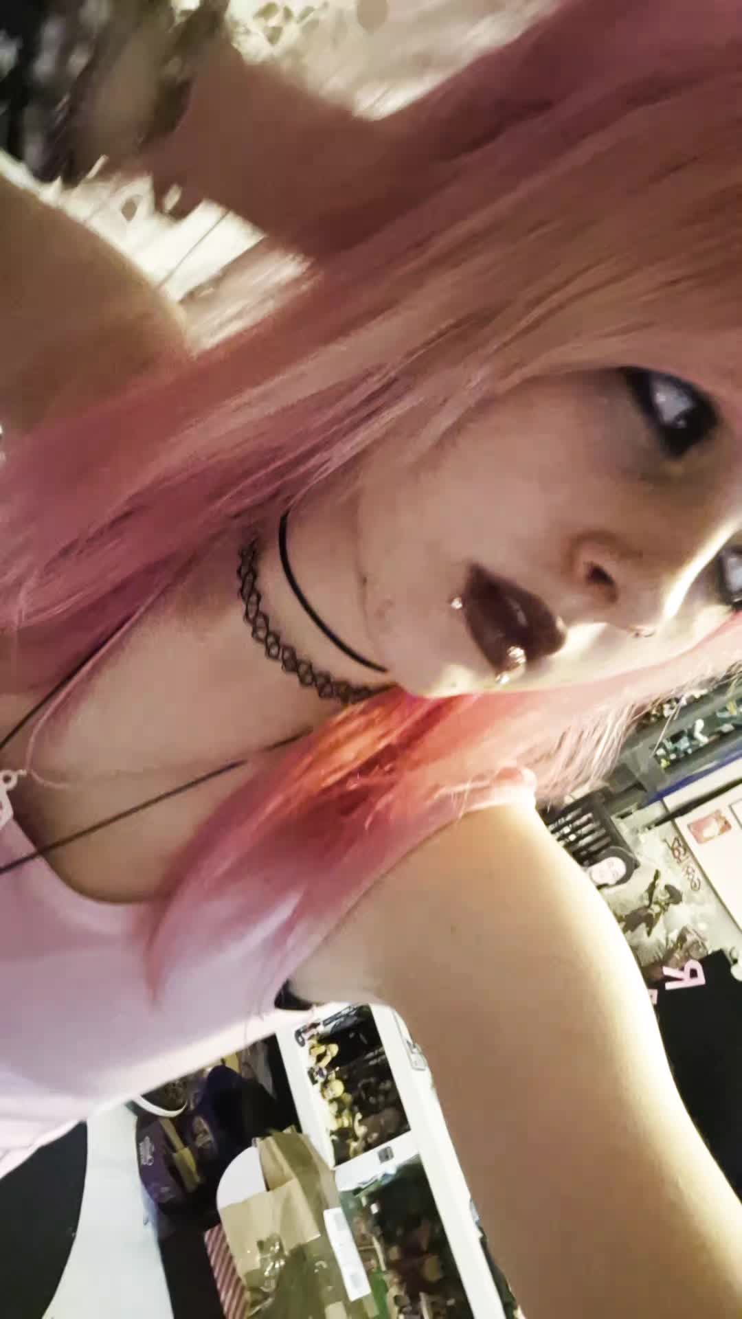 @Avaa💥🚦✖️⛸️