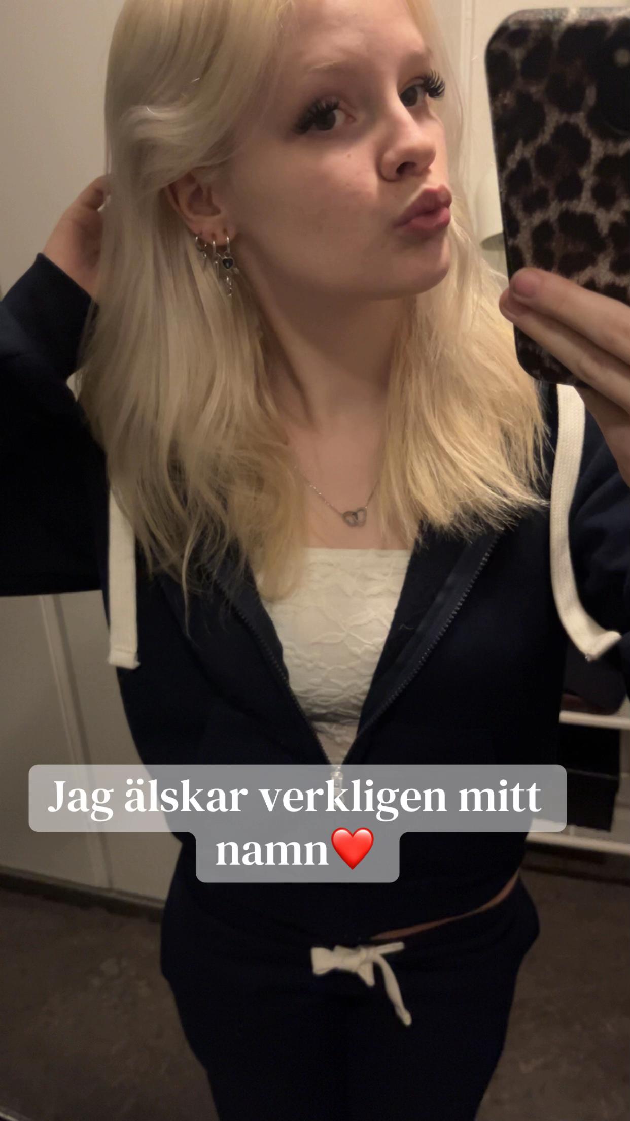 @𝓔𝓶𝓼𝓪𝓷🌼