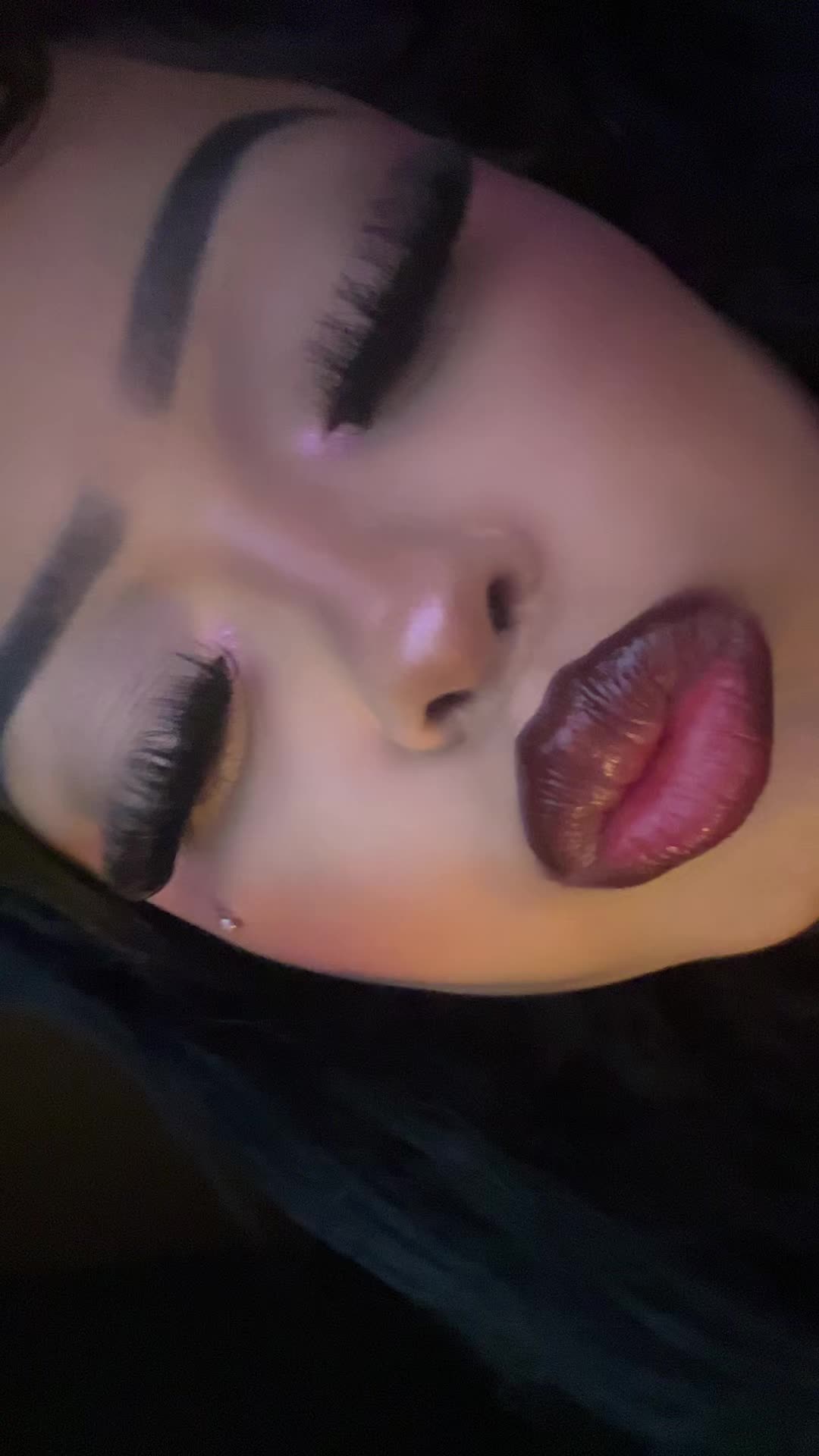@𝐼𝓈𝒶 🎭