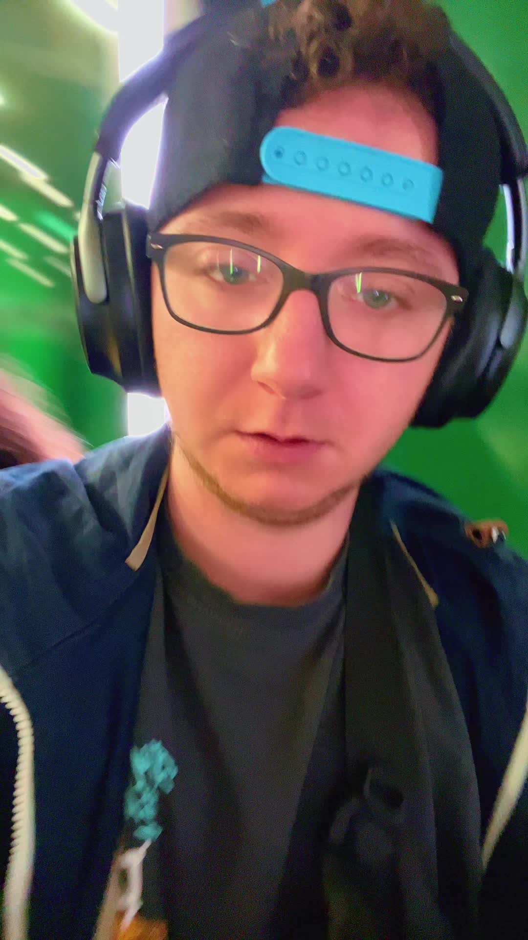 @Ak_Peymax_ ChaosCrew ◔_◔