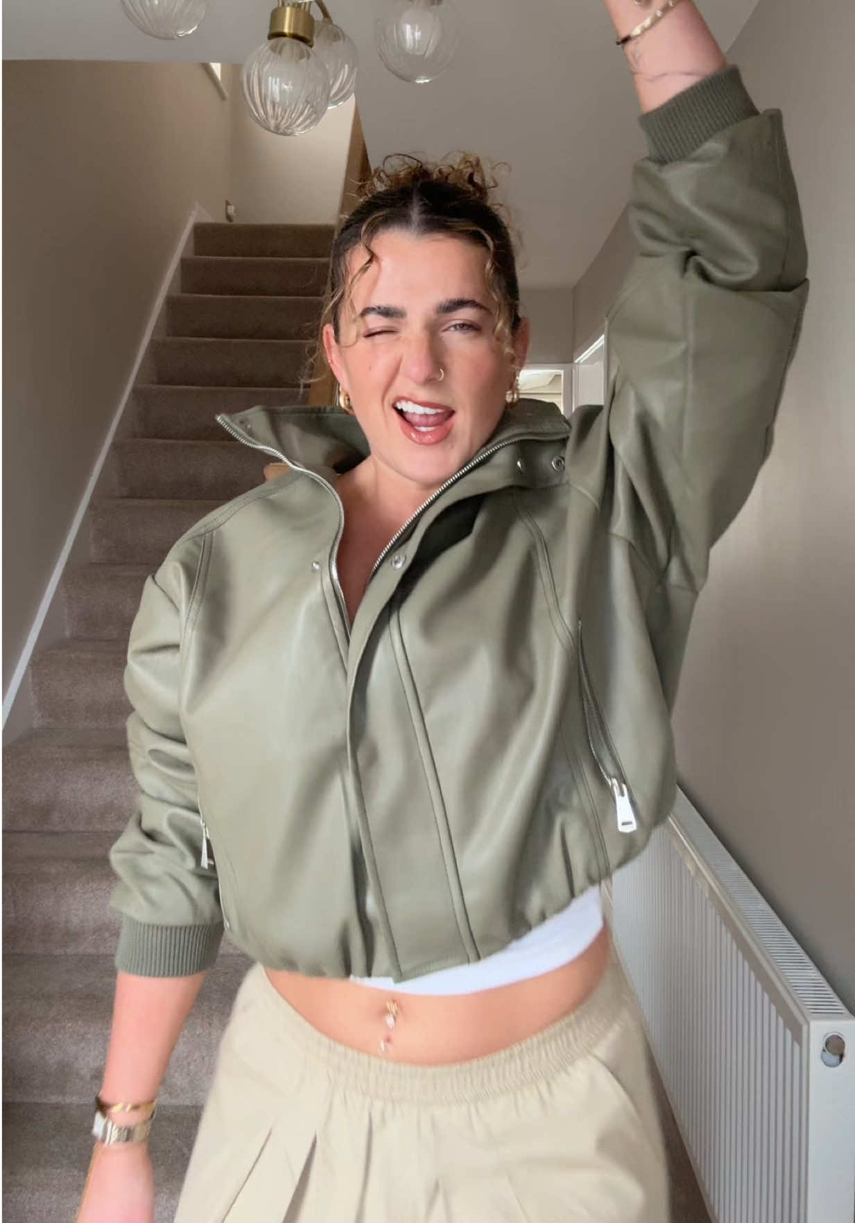 @elbuckles