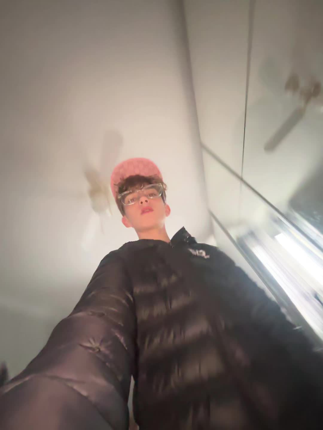 @J O E Y