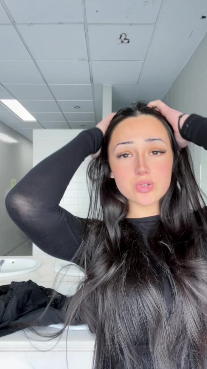 @locuuura_