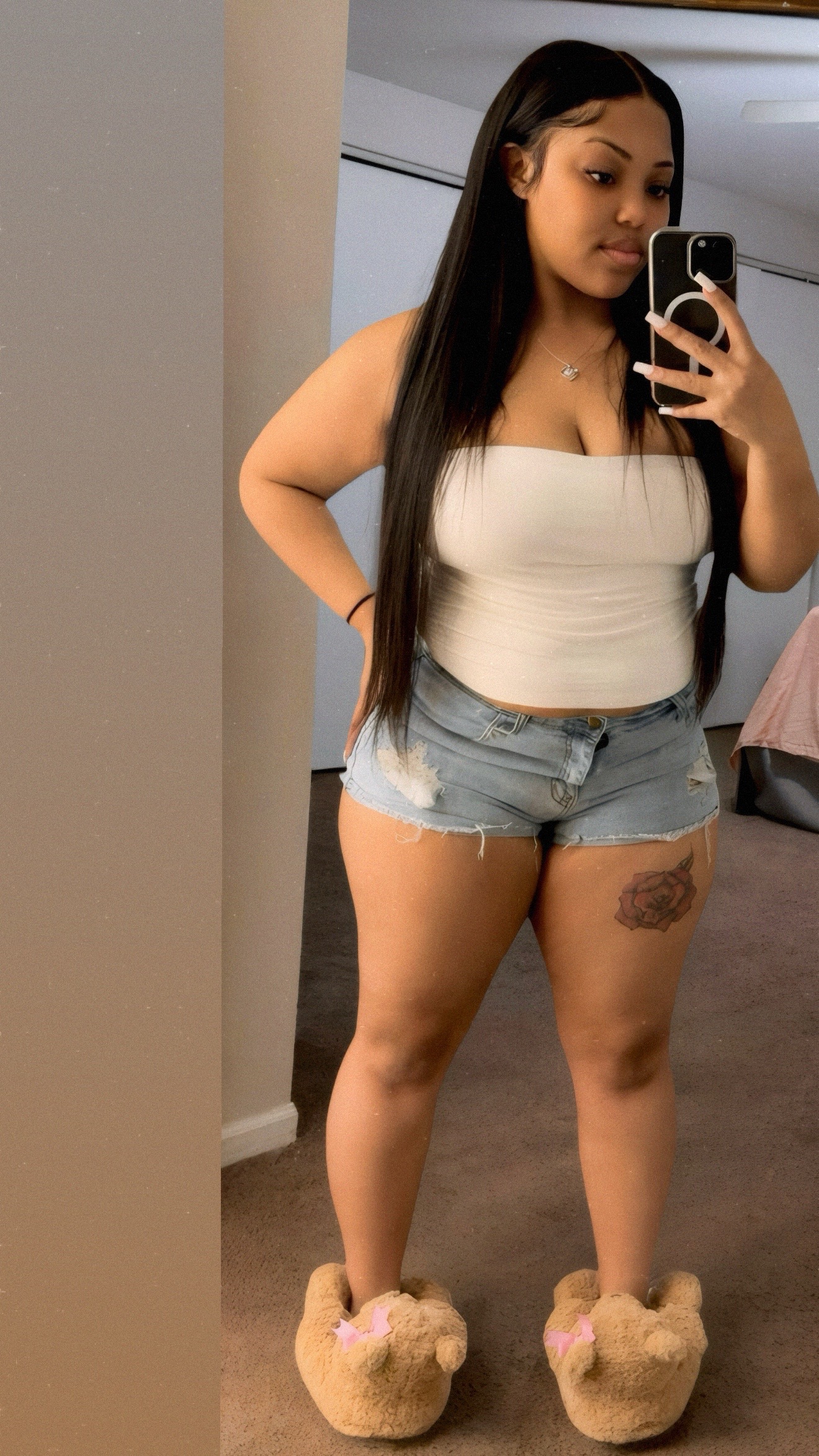 @LighttSkinn💋