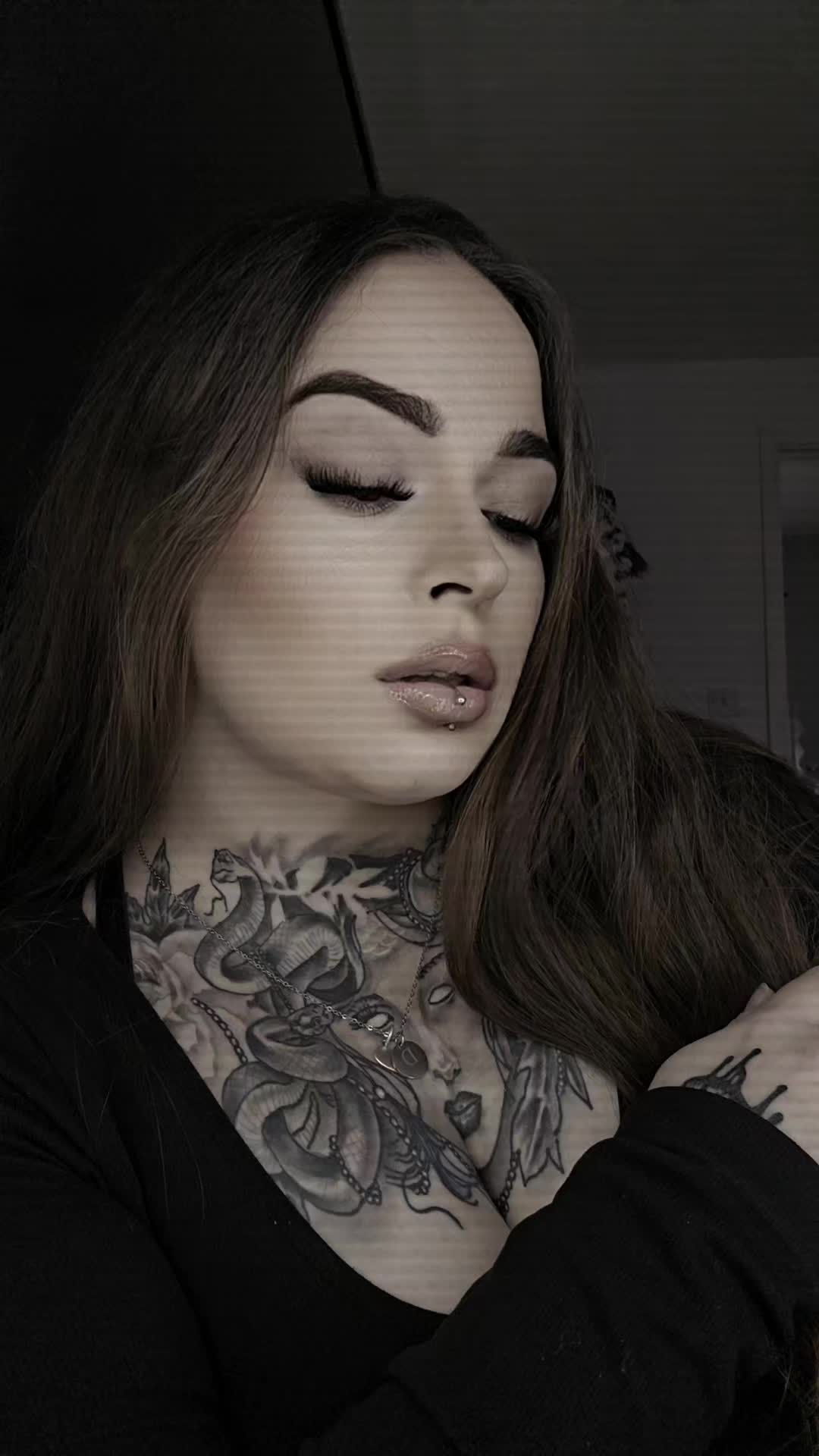 @𝔄𝔟𝔟𝔶[𝔗𝔦𝔫𝔨𝔢𝔯𝔥𝔢𝔩𝔩]