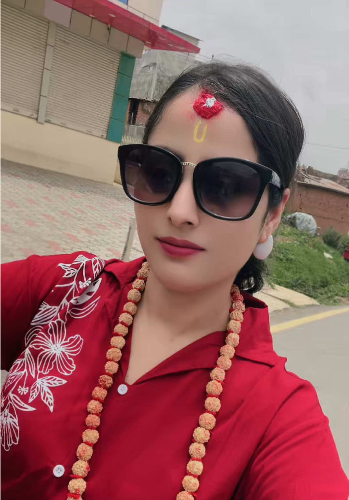 @Indu _-niraula🇳🇵🇦🇪