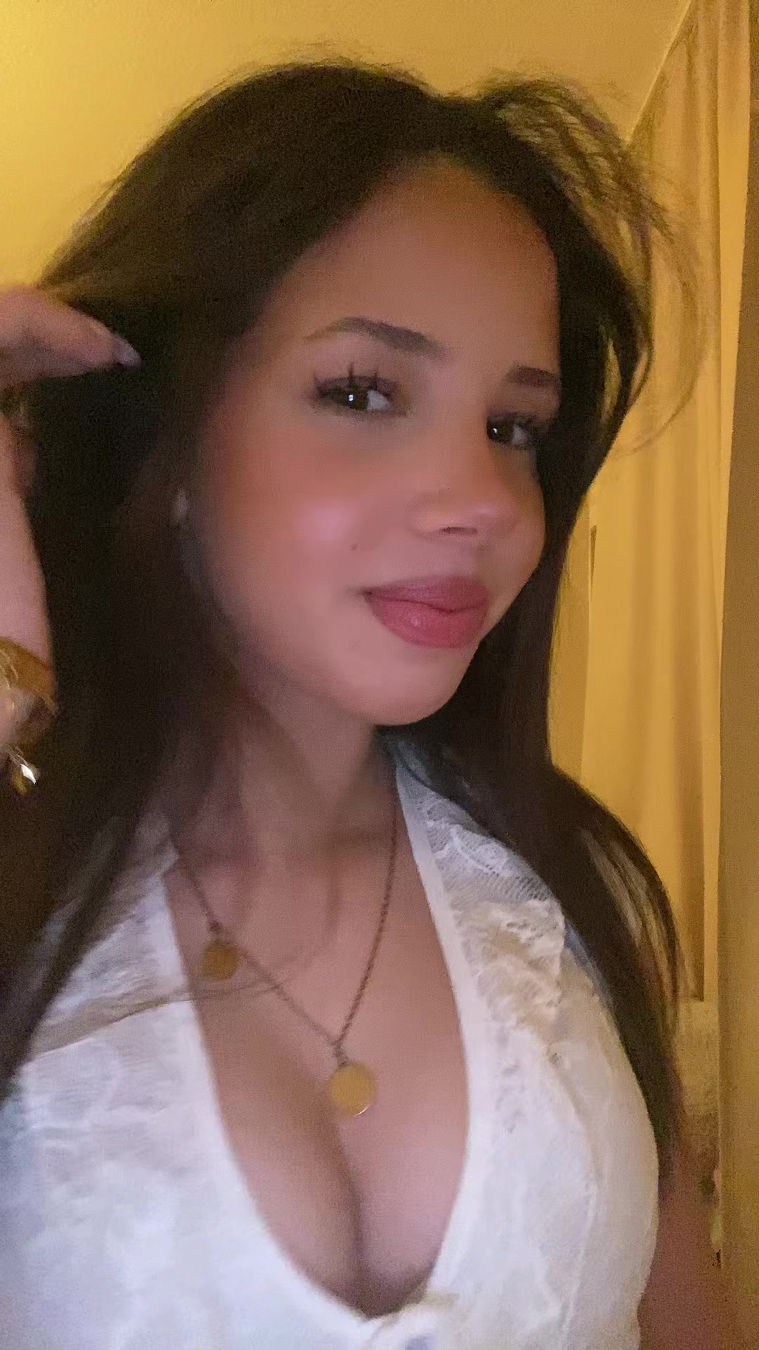 @celina_.jng