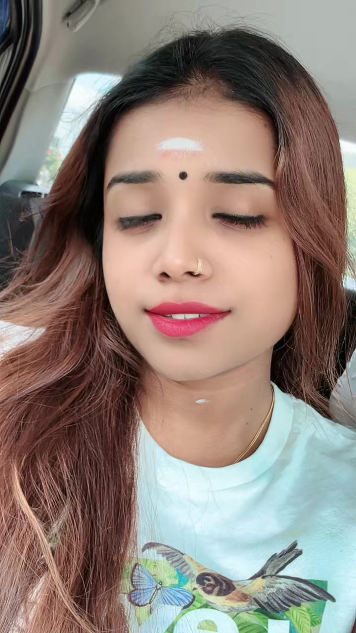 @Vxnxthxx