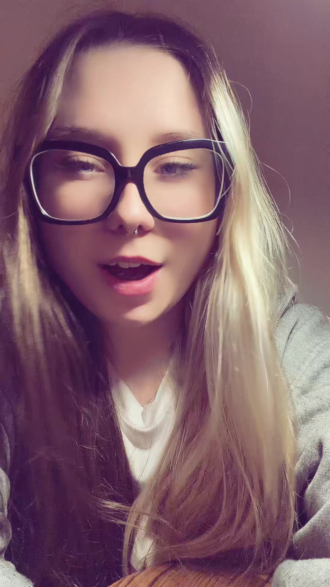 @🥀𝕃𝕒𝕦𝕣𝕒🥀