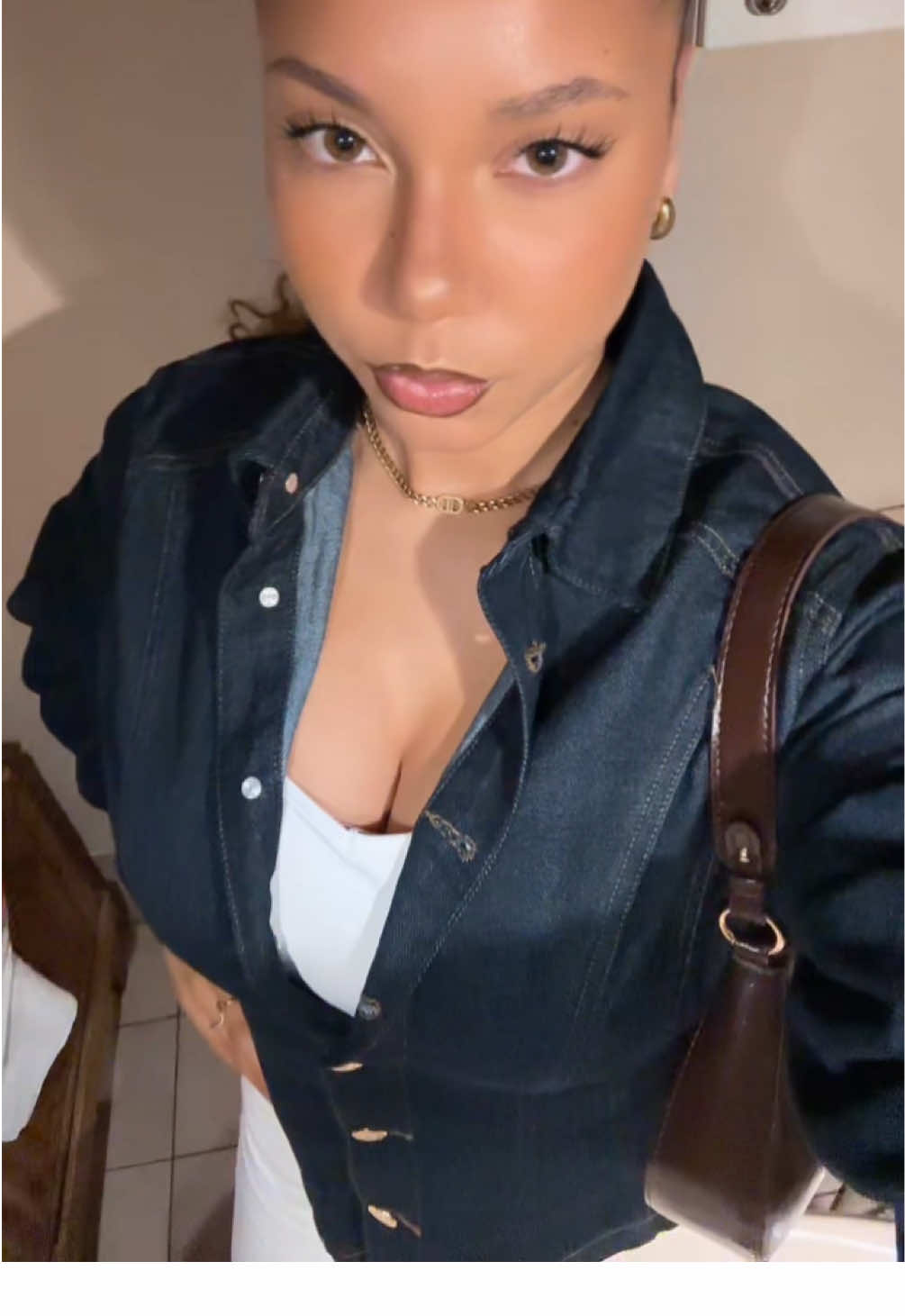 @elonah54