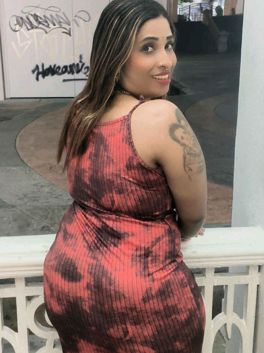 @🖤3👑Santiya Epoh Queen👑3🖤