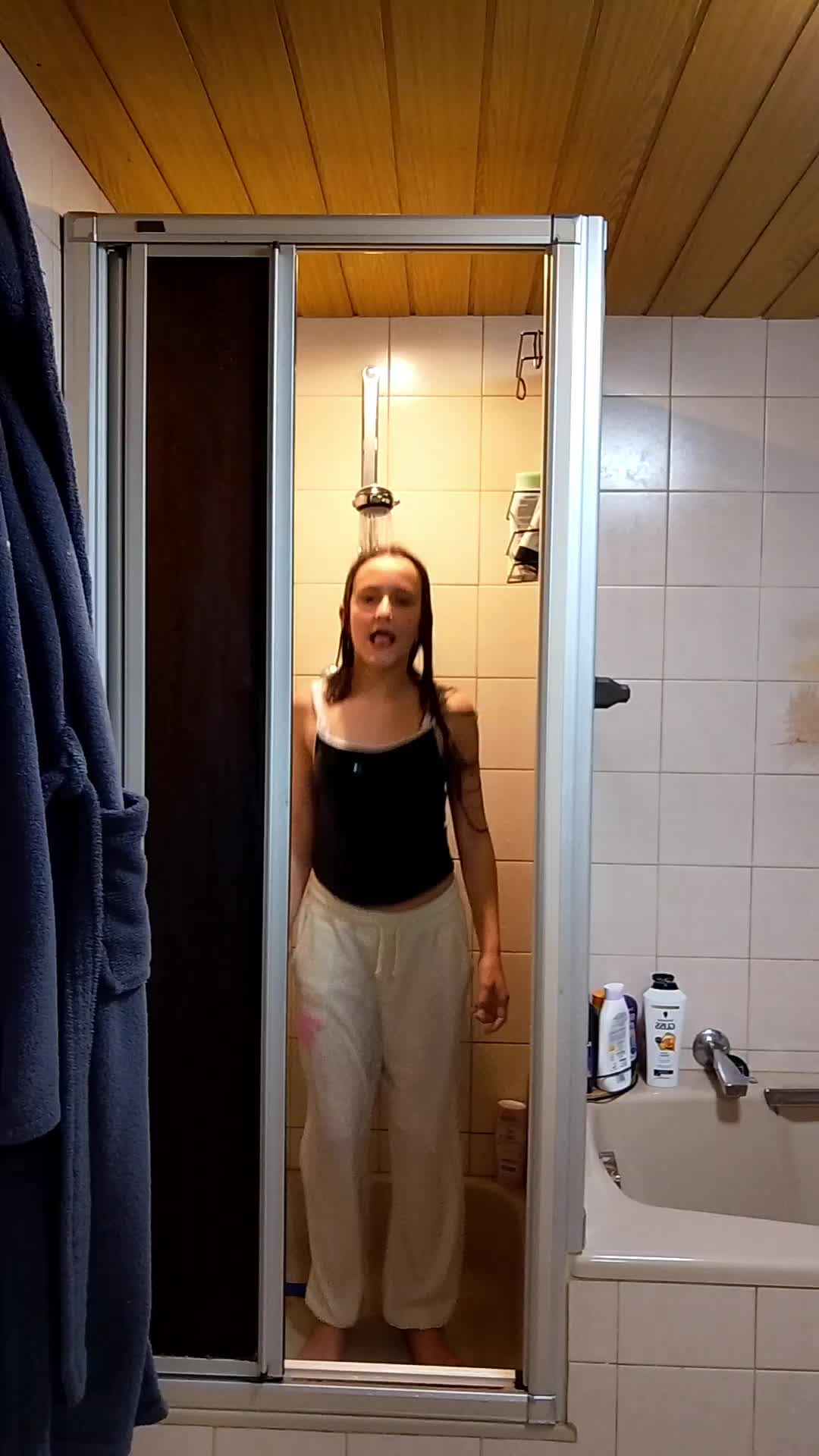 @Nina