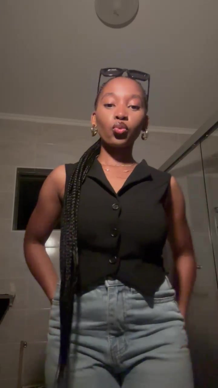 @Kelly.simakane
