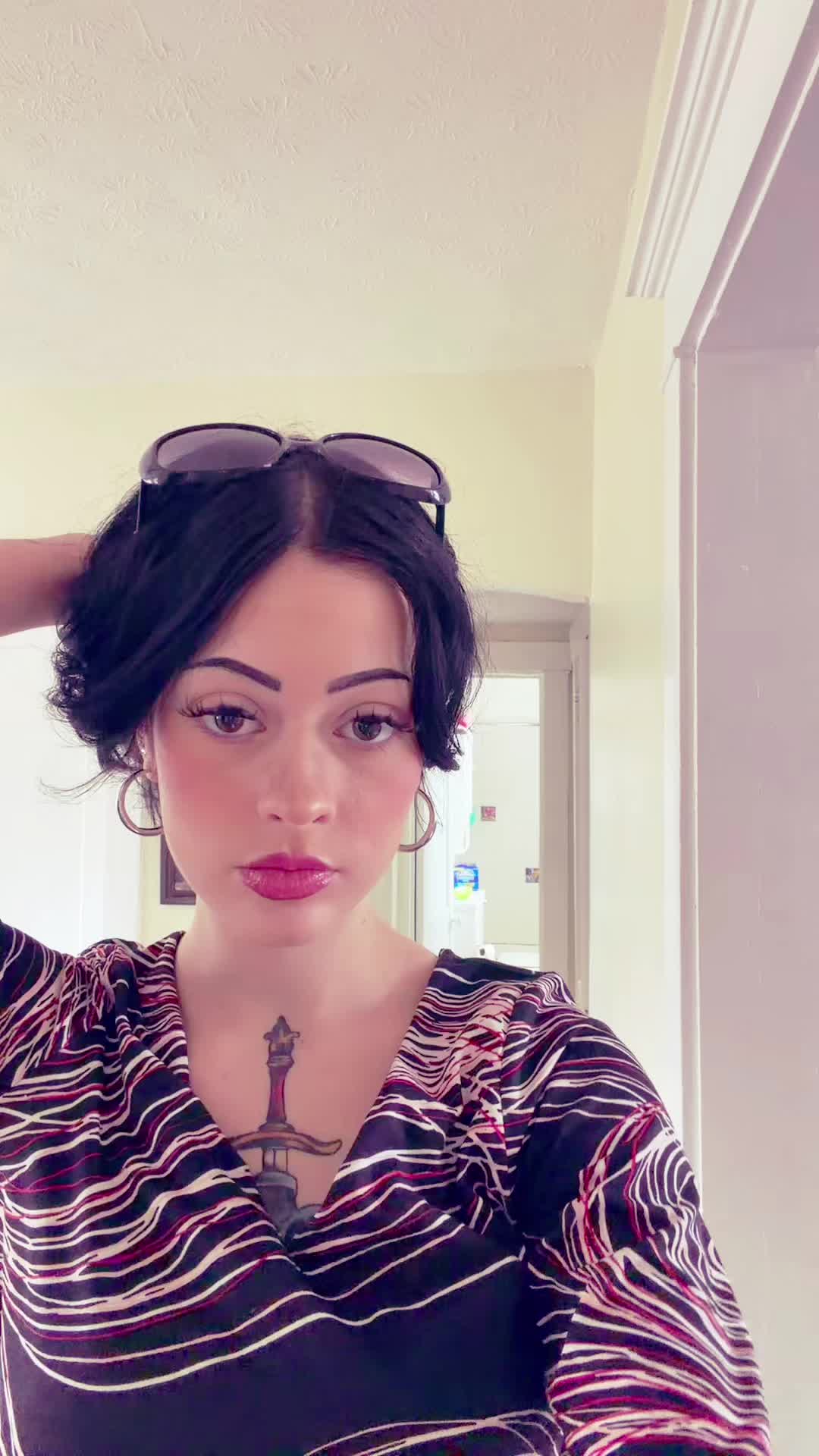 @ellasuewhatitdo