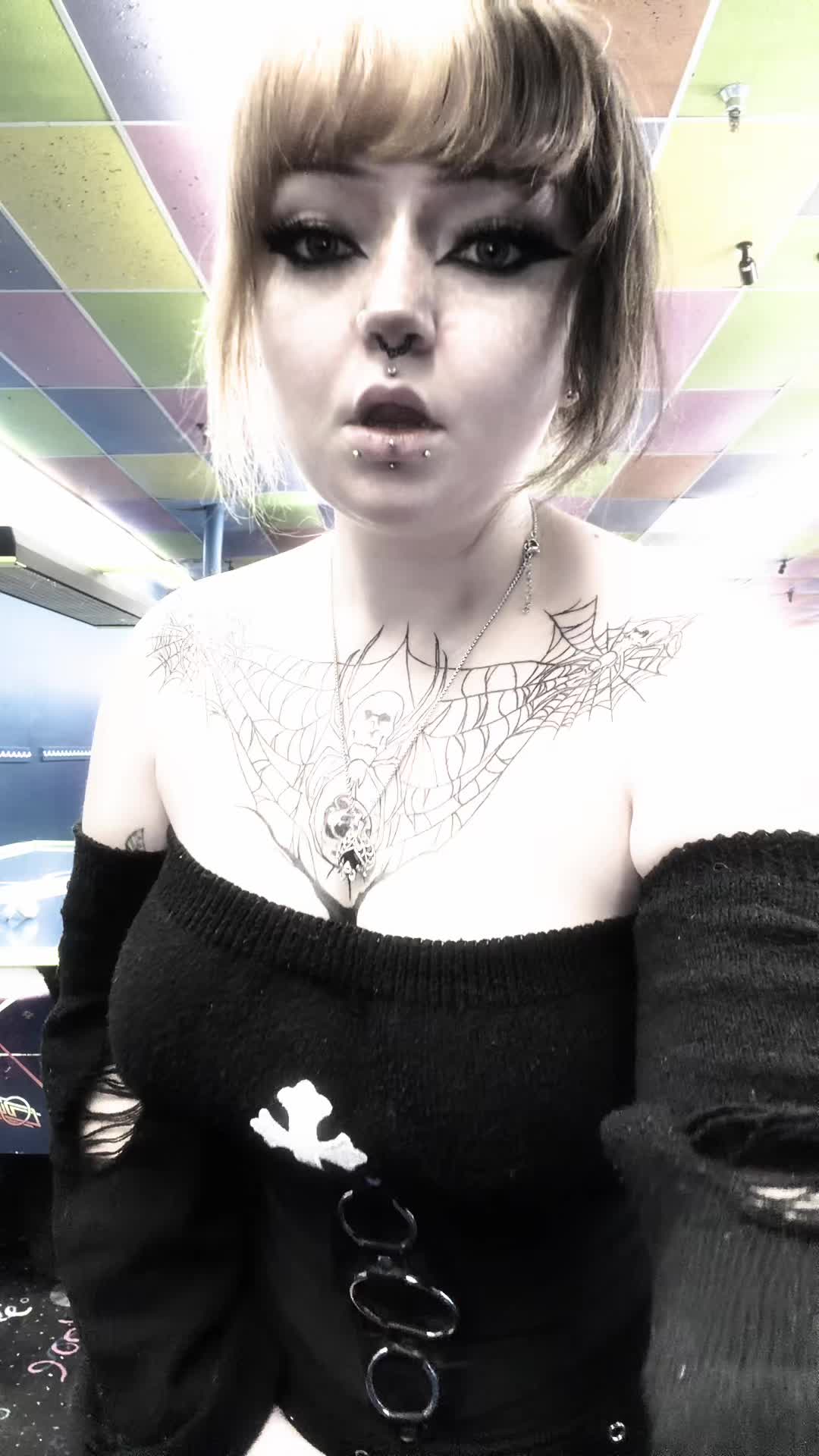 @..𓂃 🦇 𝔅𝔩00𝔡𝔶 ִֶָ🦇་