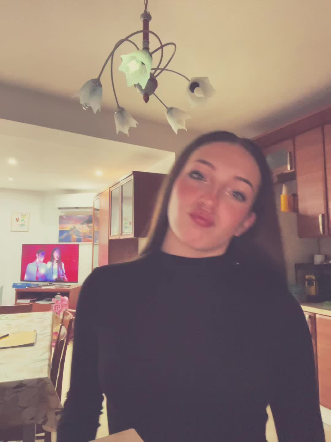 @JENNI
