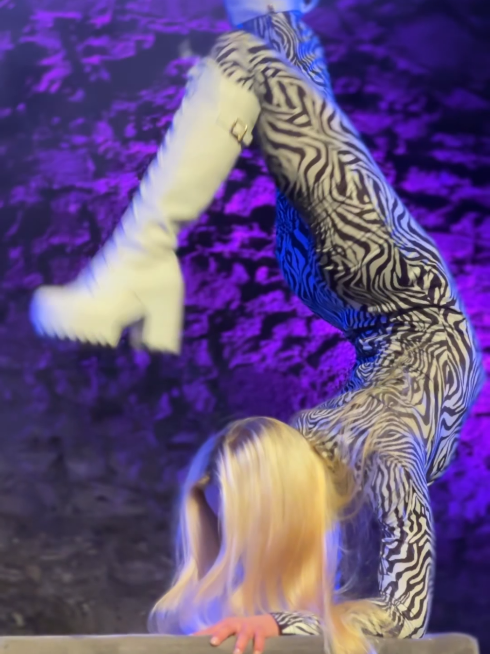 @Miss Flexible Lilly