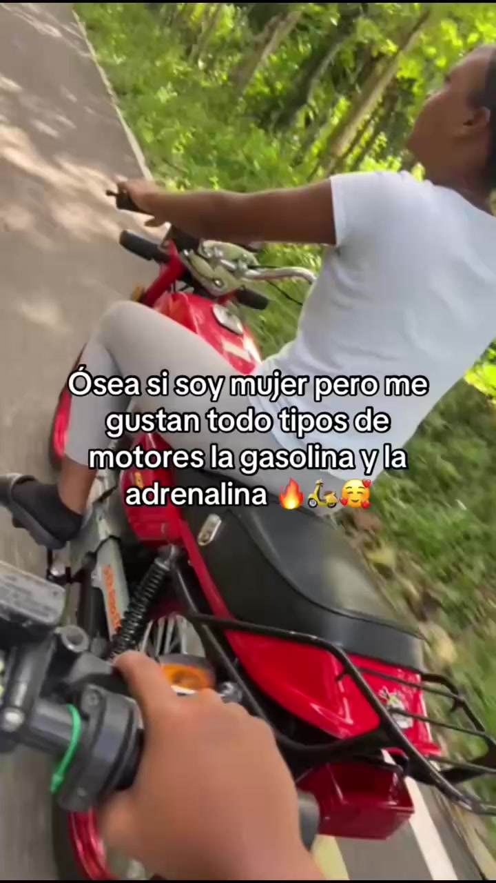@Ureña!!👮♀️😍🥰