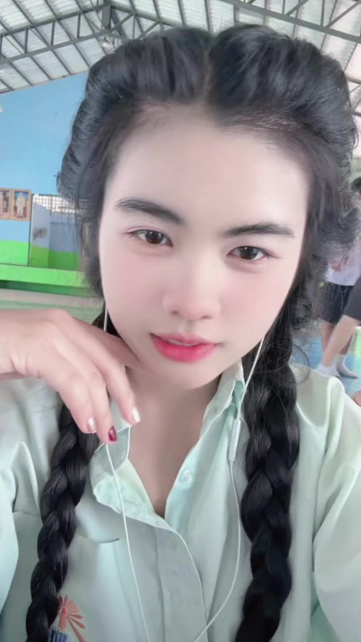 @นิ&lsquo;นิว