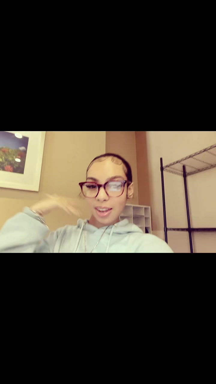 @endlessforehead005
