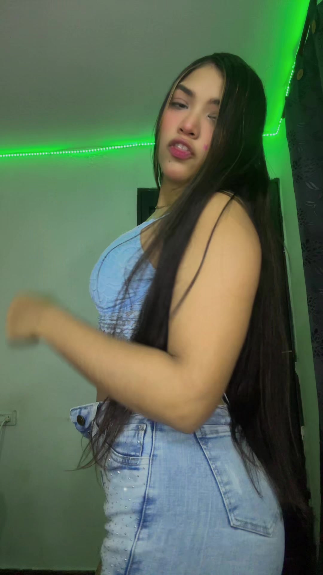 @🧸🍓