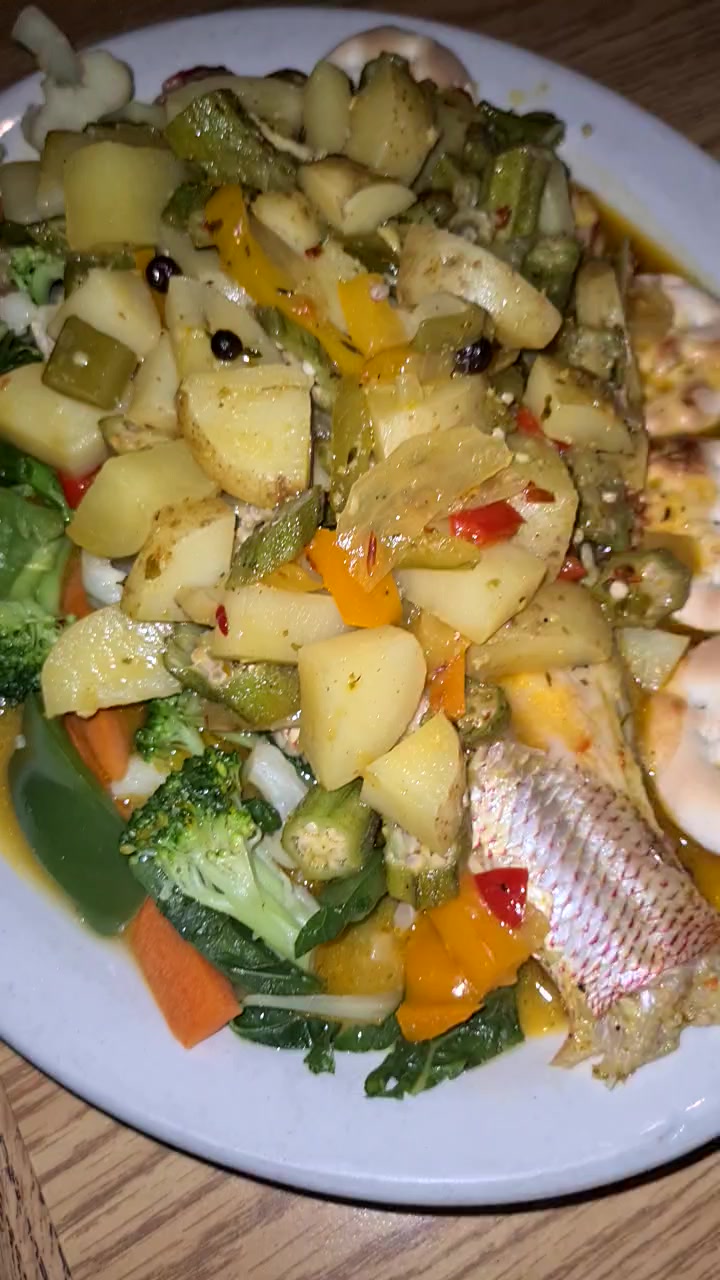 @adri__willi🇯🇲🇨🇦