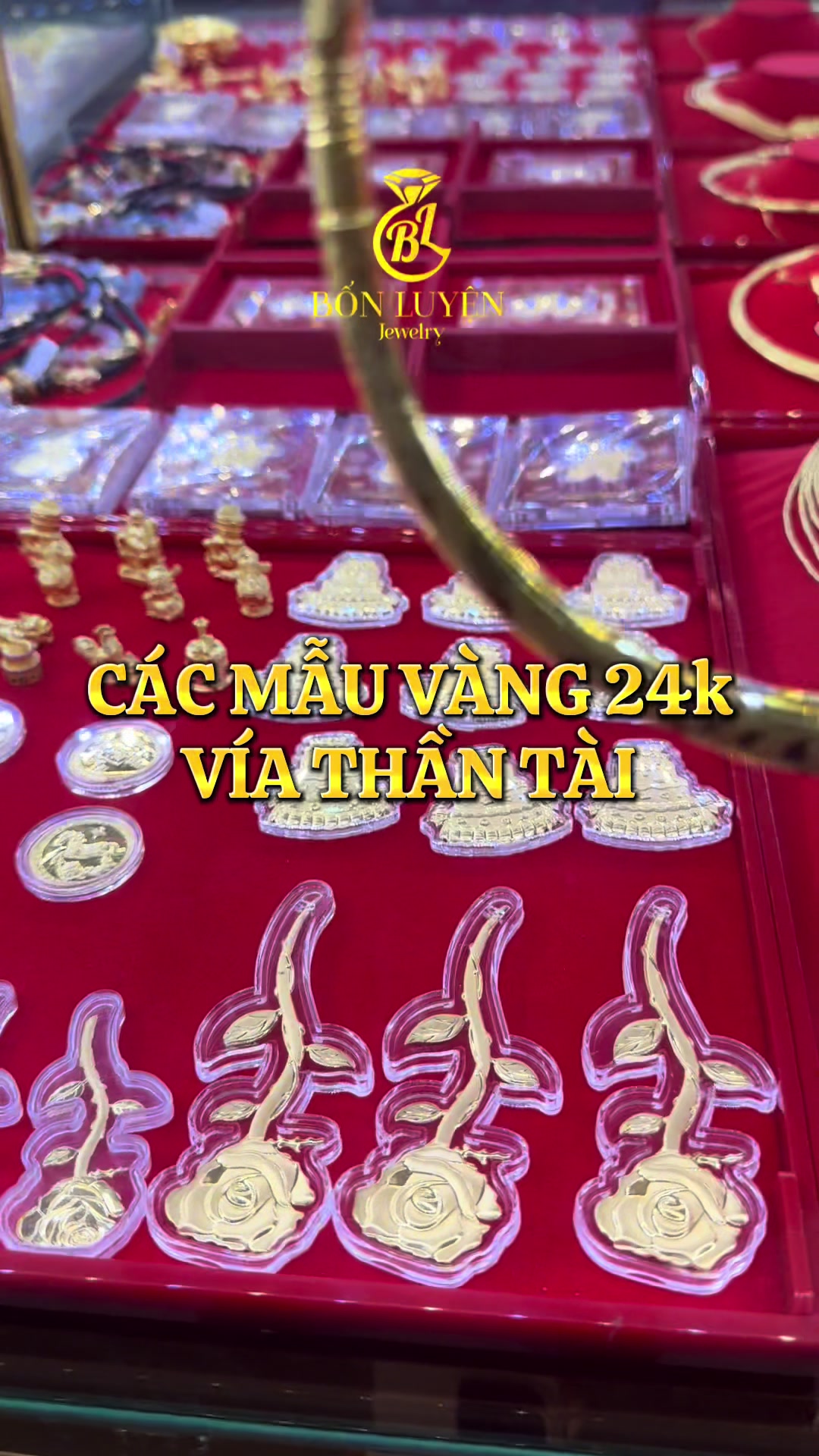 @Bốn Luyện Jewelry