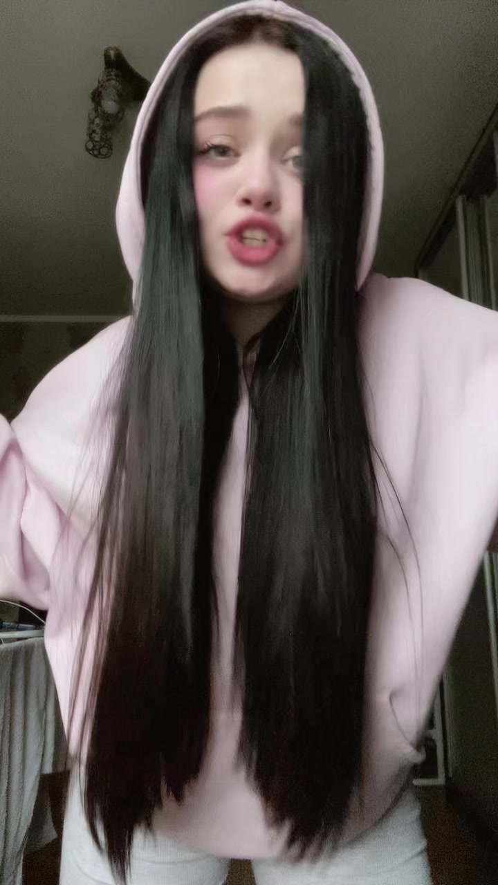 @Annafoxs