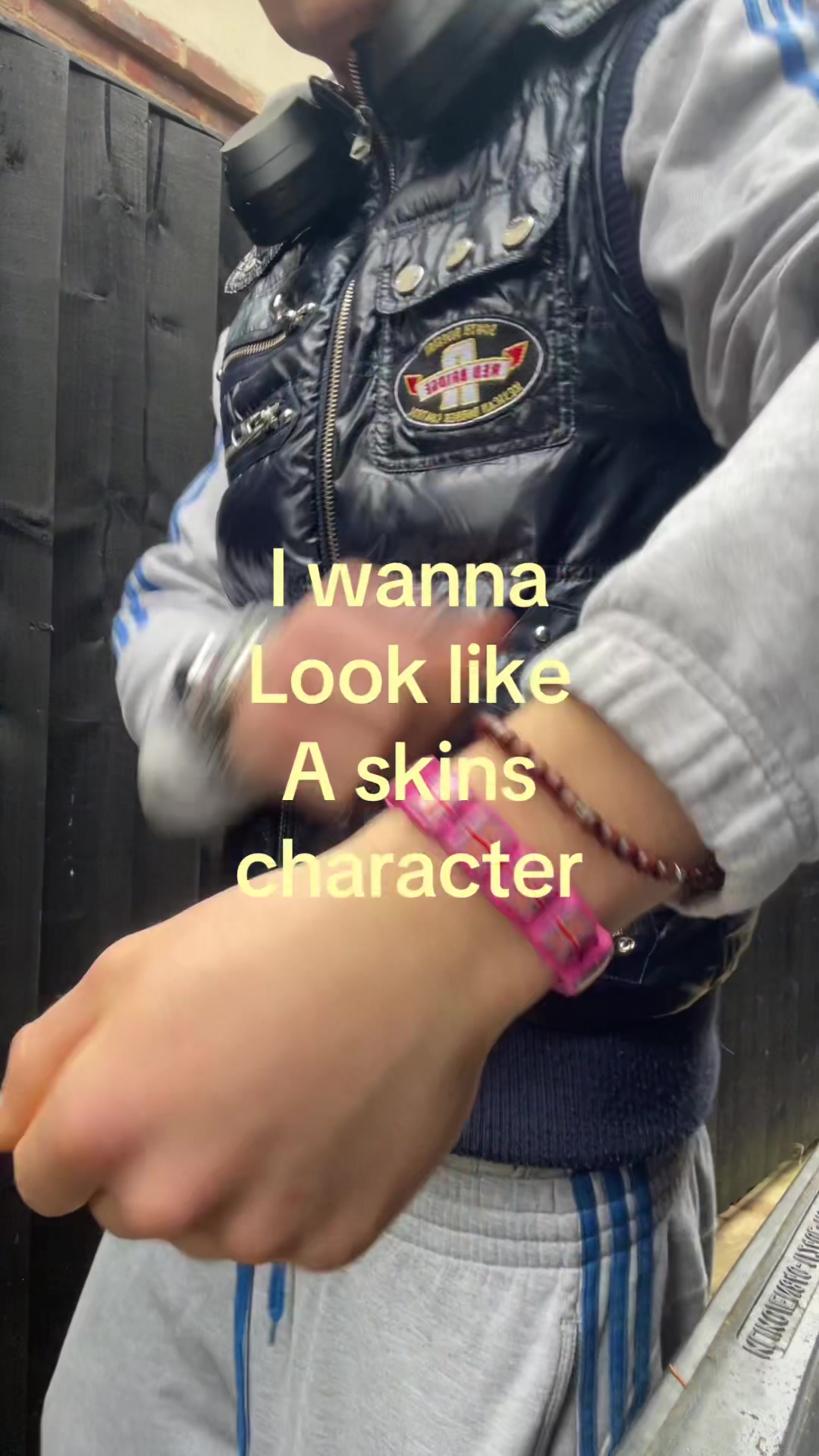 @FUCK DE$IRE