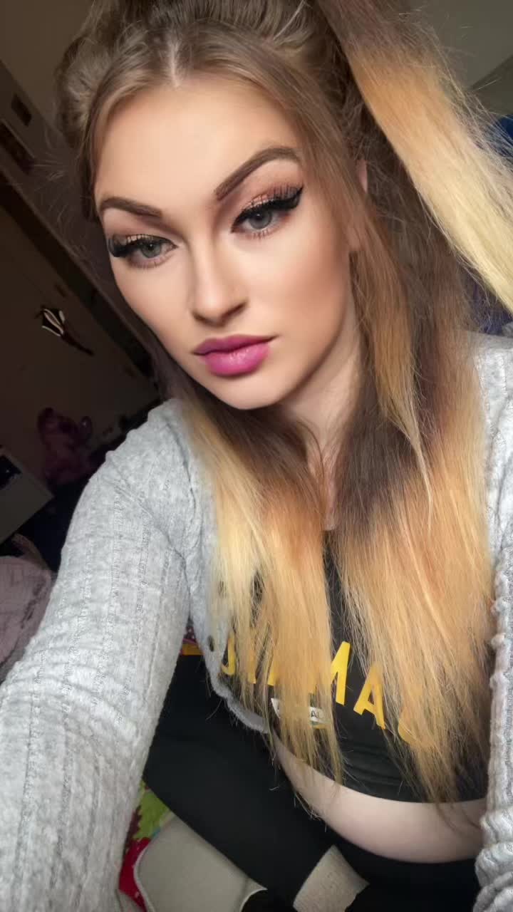 @AshleeLouiseMarcer🔥❤️