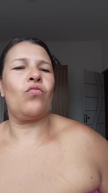 @Ivanuzia Ara&uacute;jo ✨