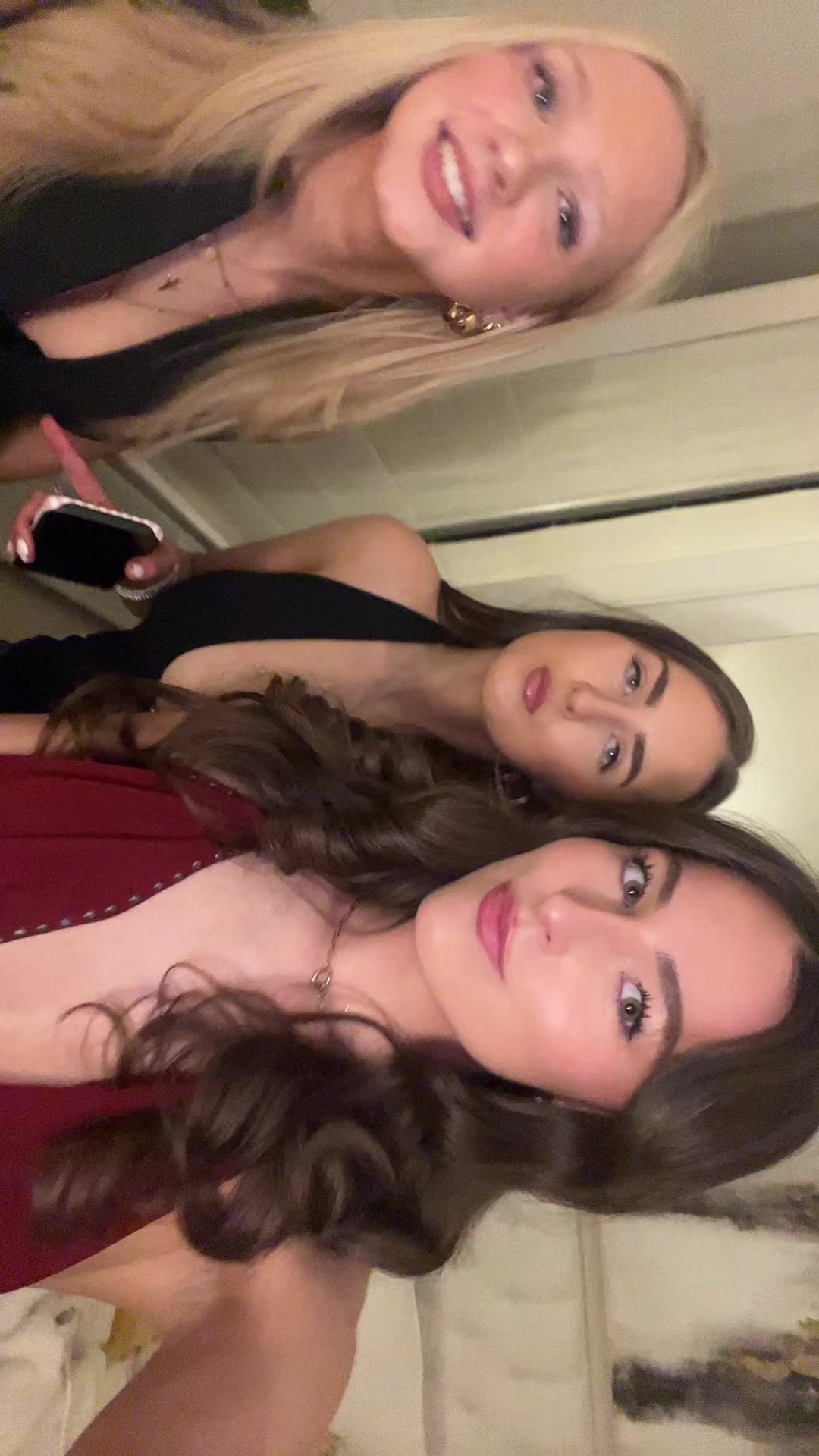 @freyaartell