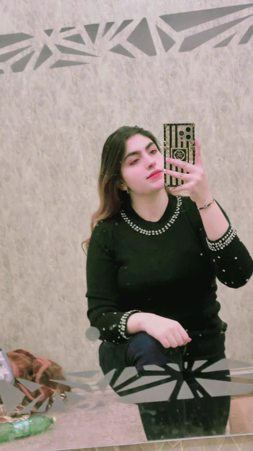 @Aqsa khan