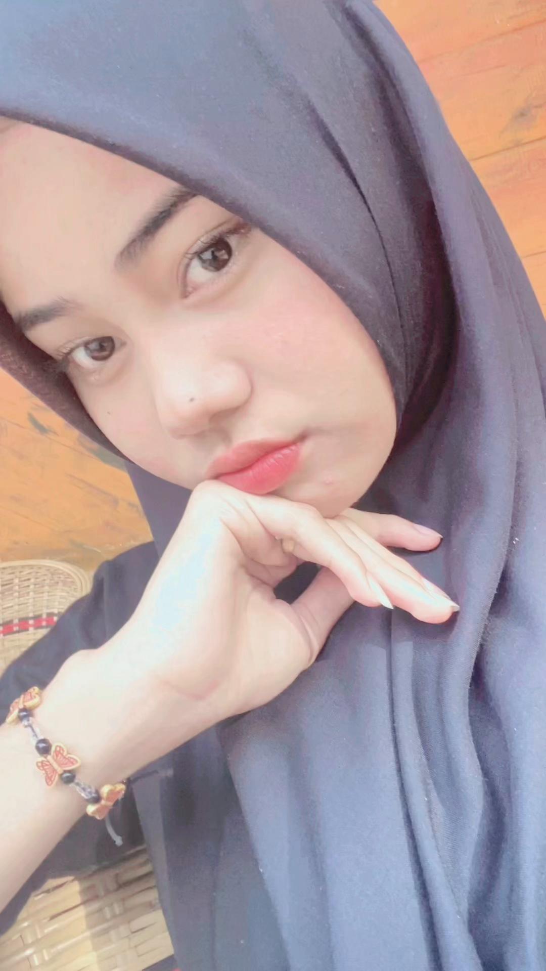 @putrikecill