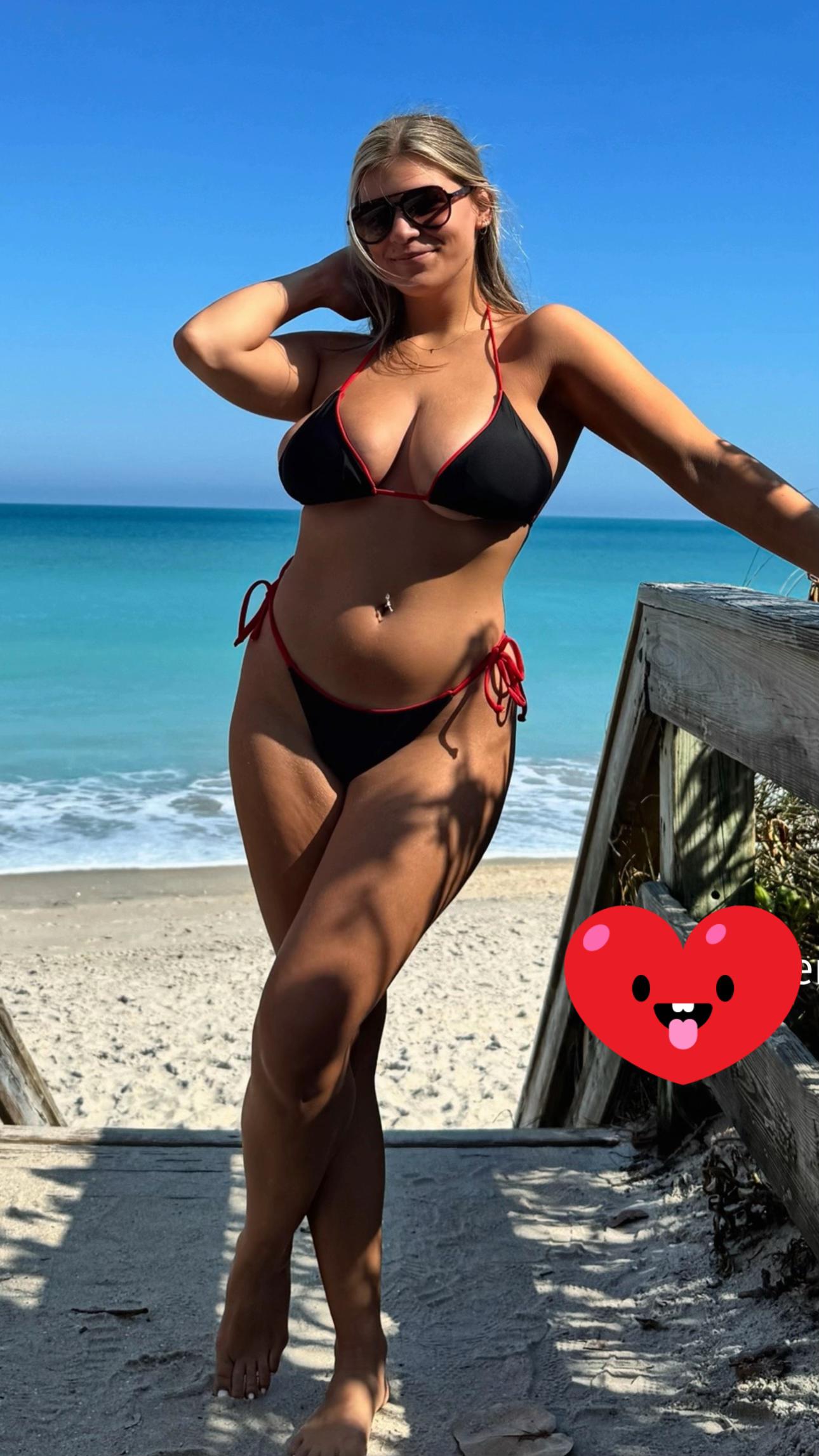 @Emilia🥰😘