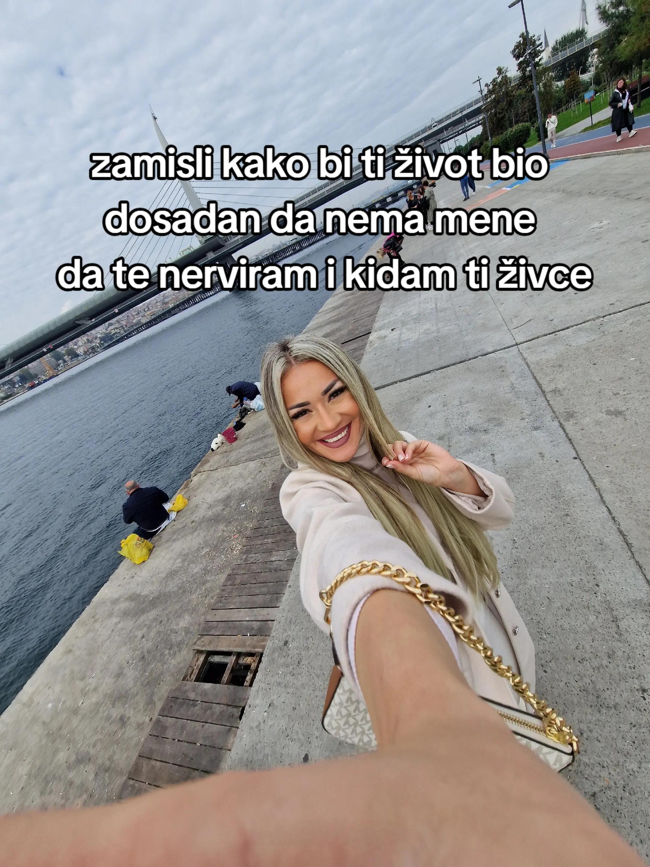 @🍏