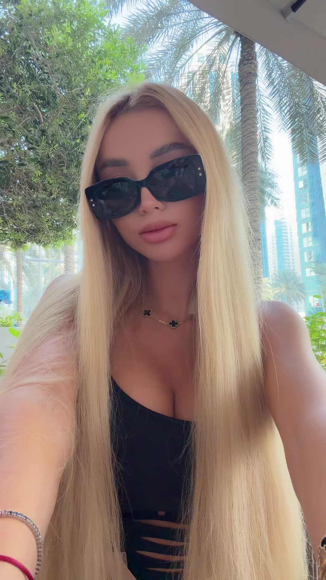 @🇦🇪 Nicole Semionov