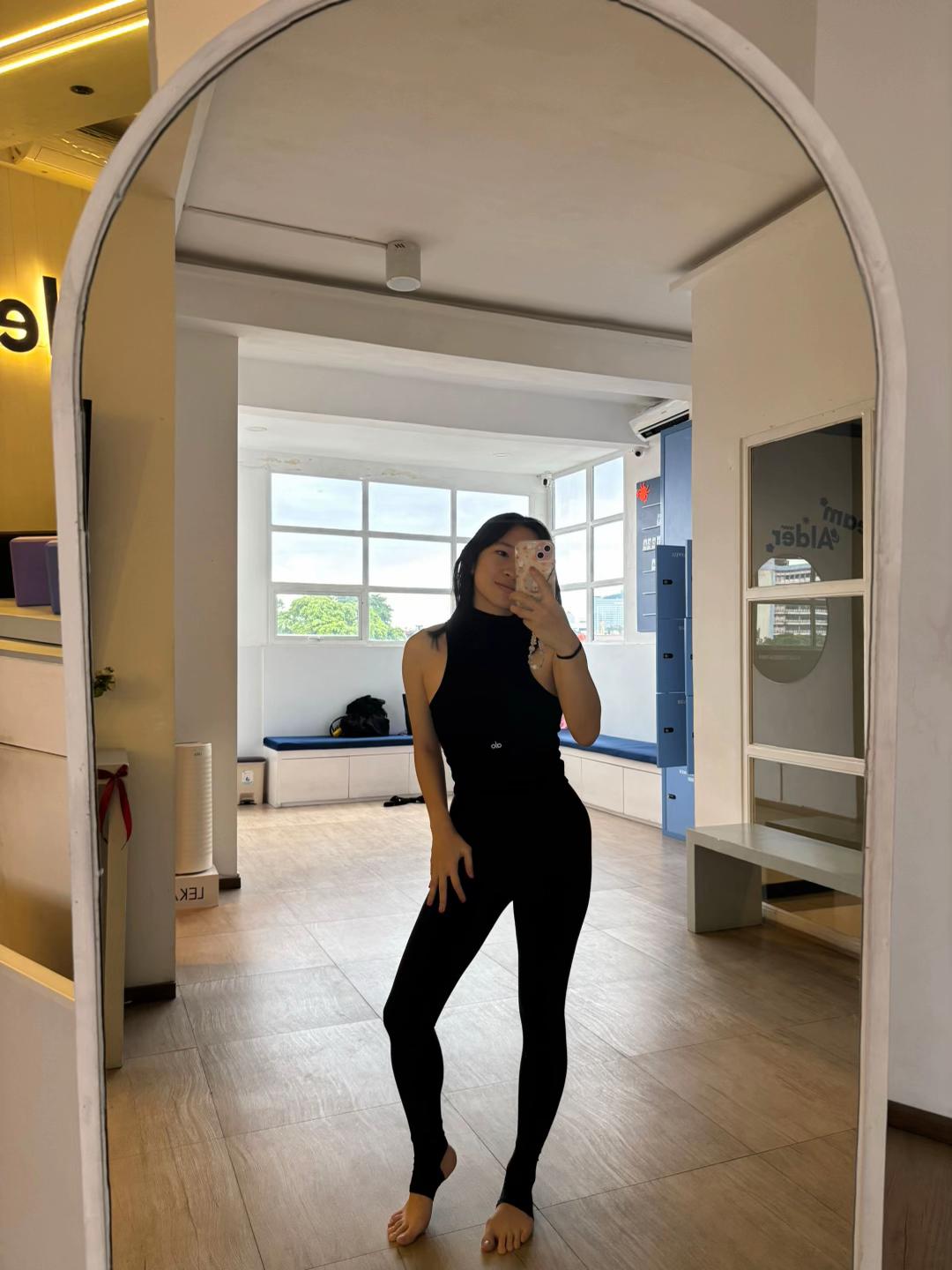 @coralinenovia