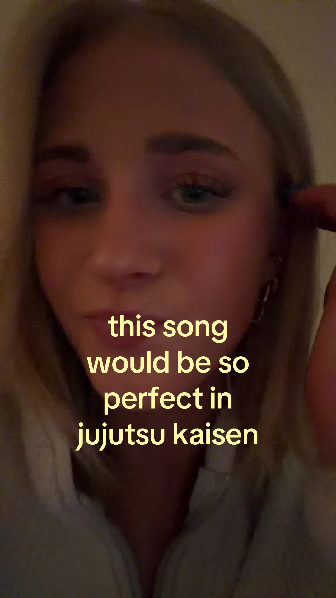 @theelliebarker