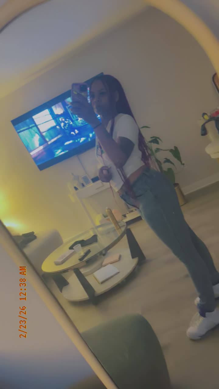 @LeleBaee