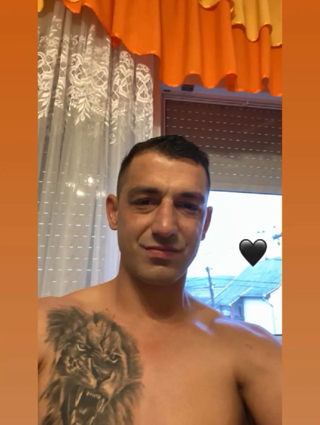 @❤️𝓙𝓪𝓼𝓮𝓶𝓲𝓷𝓮 𝓚𝓲𝓼𝓼❤️