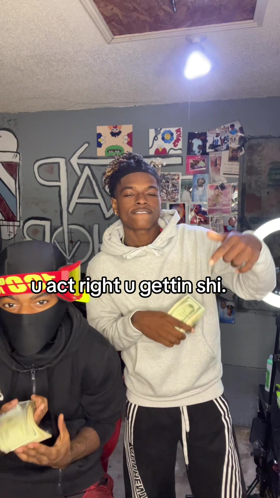 @🥱