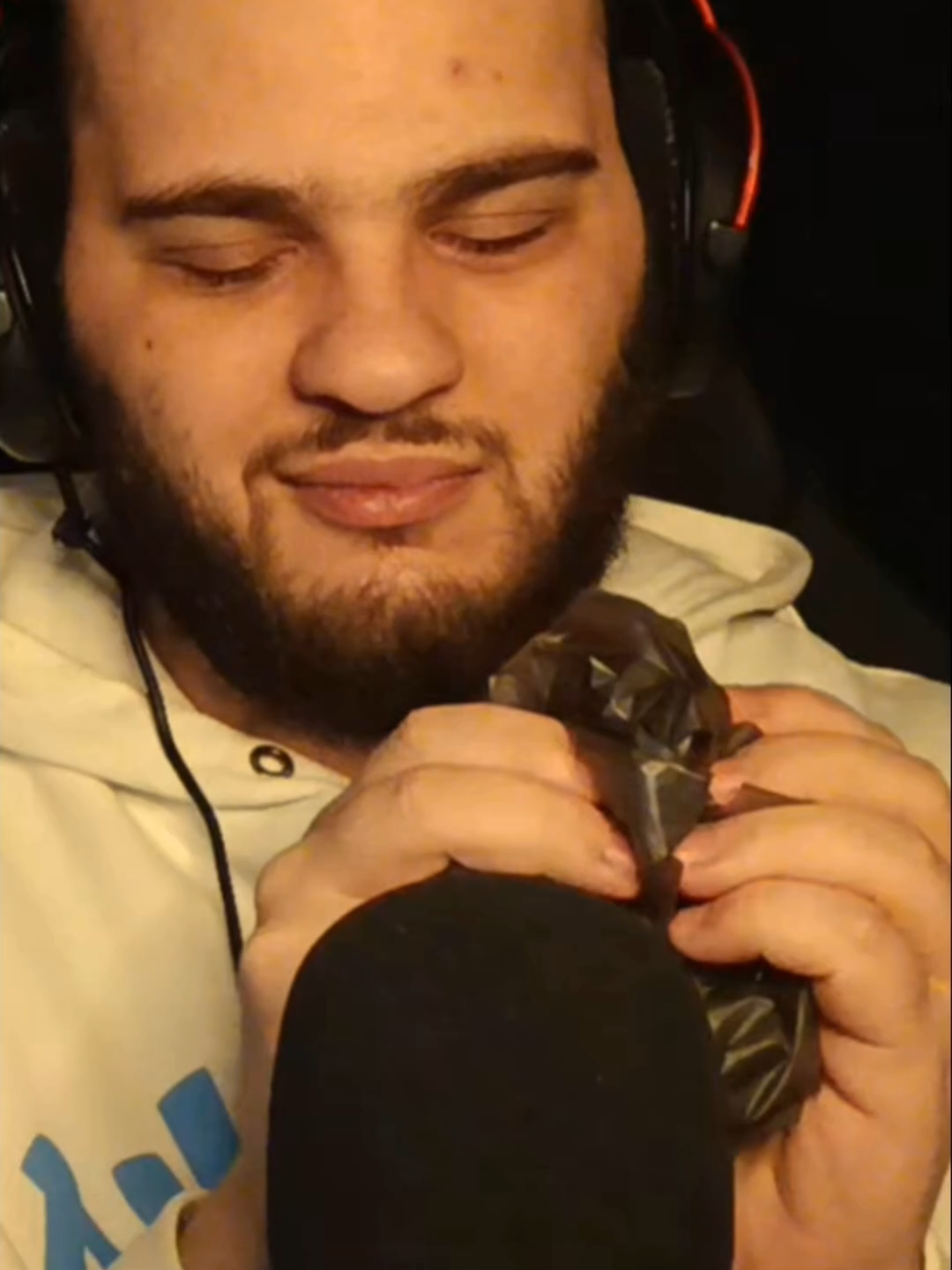 @Zhedix ASMR