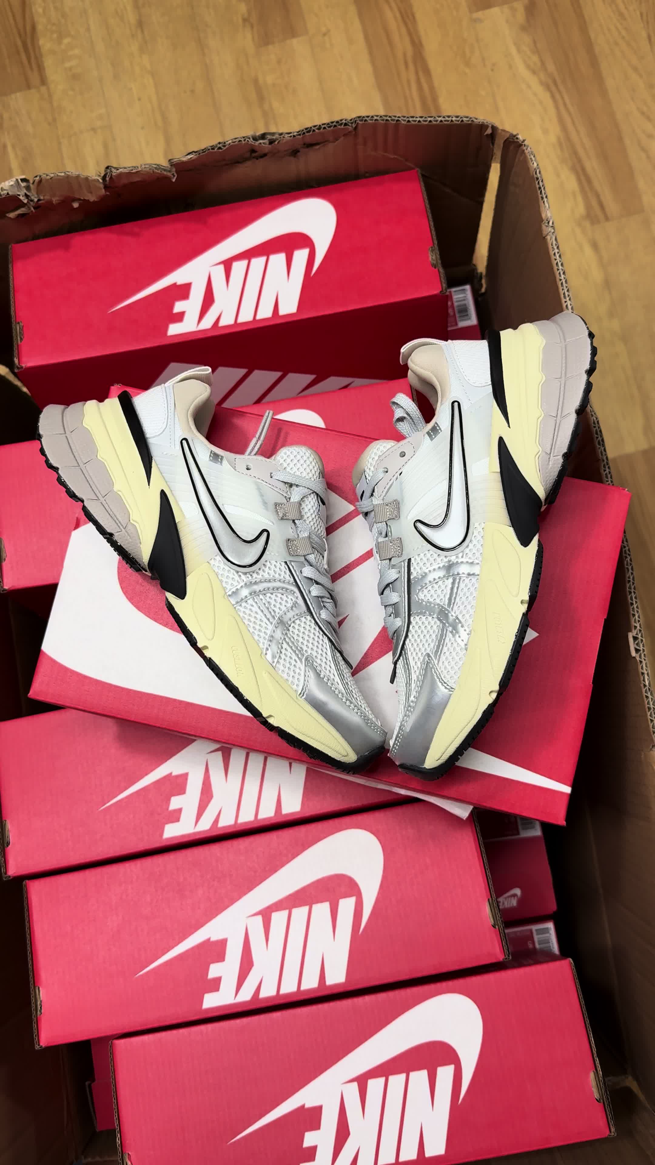 @shoeswholesaler