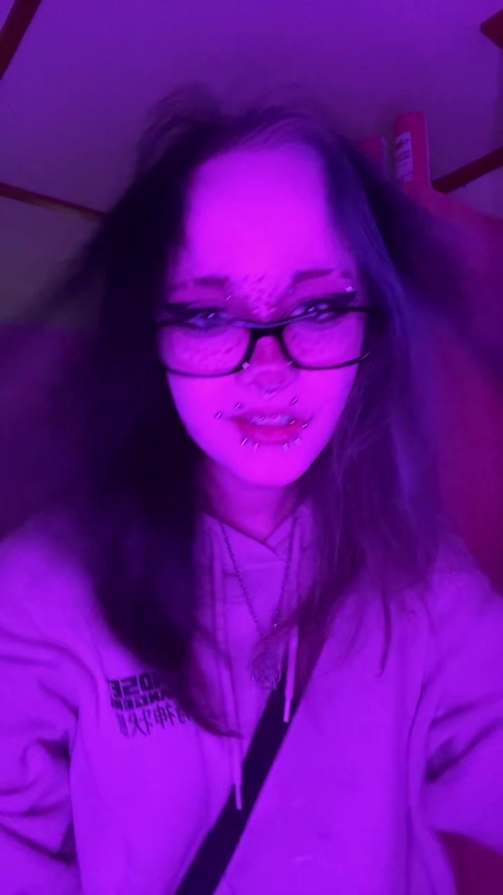 @𝕊𝕙𝕖𝕝𝕝𝕪 𝕚𝕟 𝕓𝕝𝕒𝕔𝕜