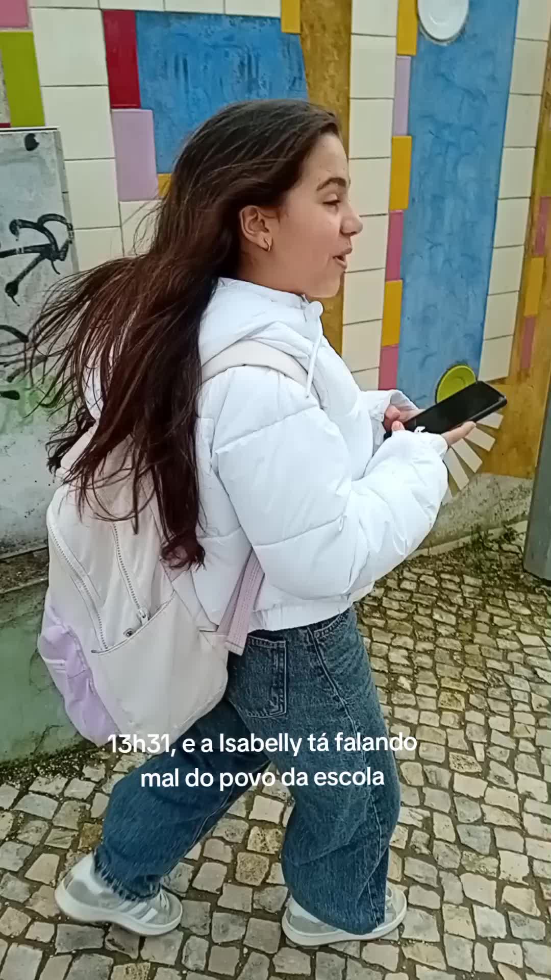@oq_a_Belly_t&aacute;_fazendo...?